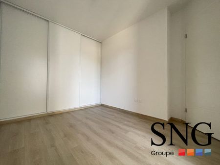 T3 AVEC BALCON ET UN PARKING COUVERT - Photo 4