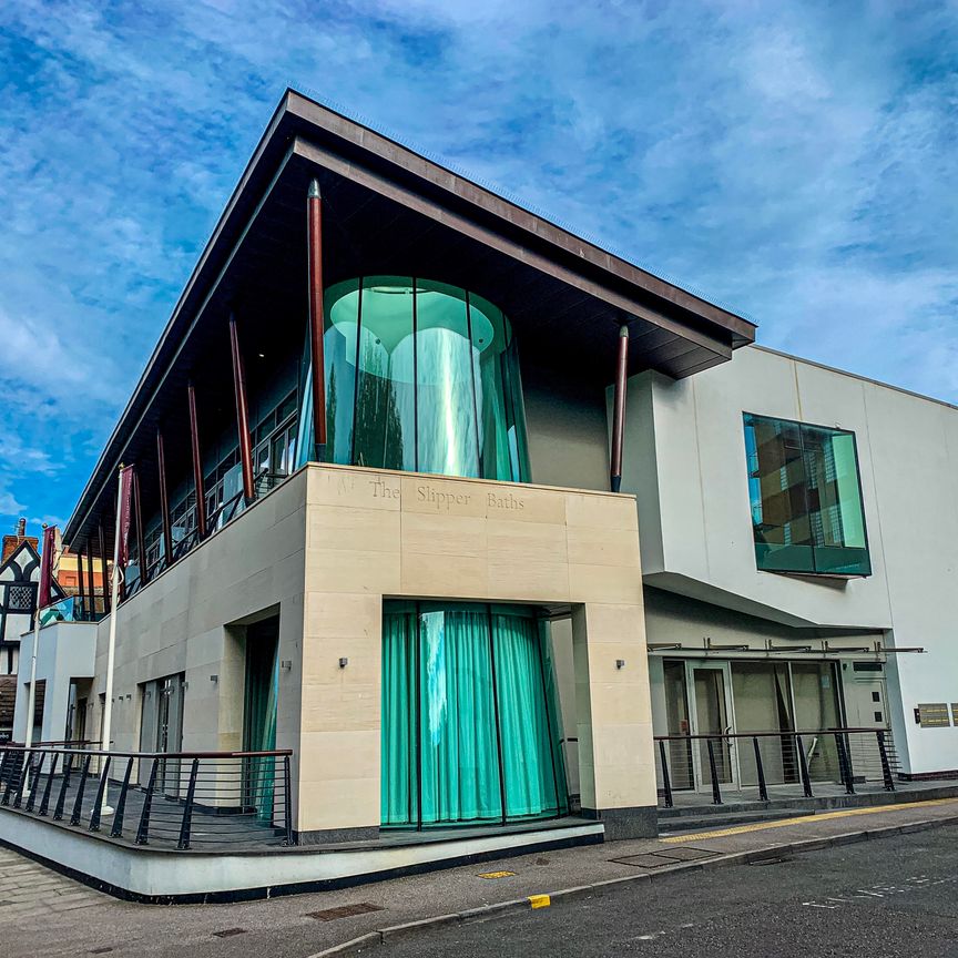 Waterside North, Lincoln - Photo 1