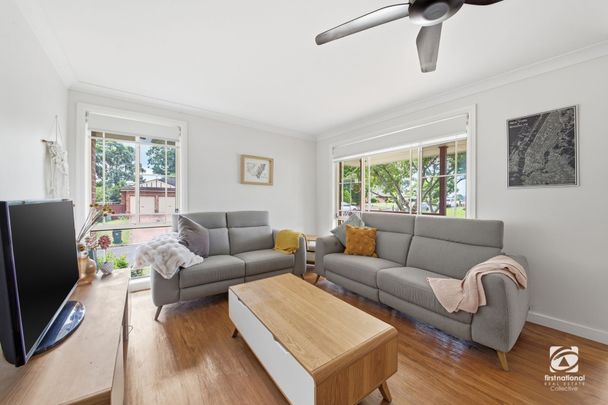 BEAUTIFUL 3 BEDROOM HOME IN PRIME NARELLAN LOCATION - Photo 1
