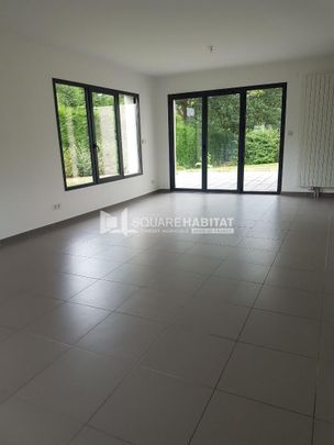 Location Maison 5 pièces 120m² HAUTMONT 59330 - Photo 1