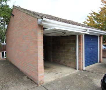 3 bedroom terraced house to rent - Photo 6