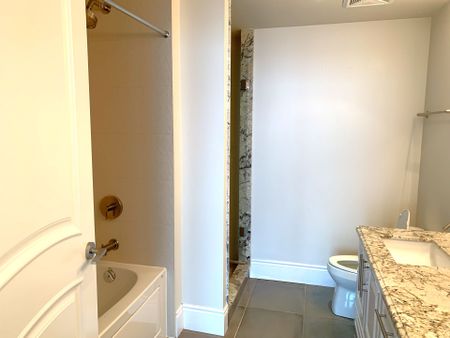 For Lease - 33 Bay Street Unit# 5006, Toronto, Ontario - Photo 4