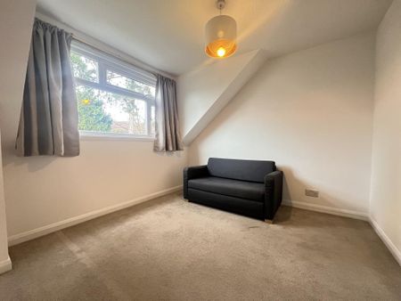 2 bedroom maisonette to rent - Photo 5