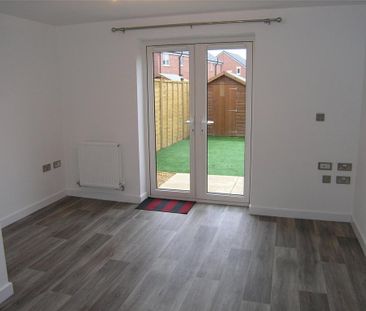 3 bedroom terraced house to rent - Photo 1