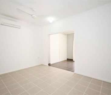 Family Entertainer - Red kitchen - Private Patio - Big Backyard - S... - Photo 4