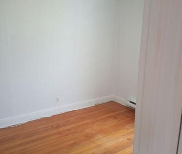Havre De Paix – 4½ Haut De Duplex - Photo 2