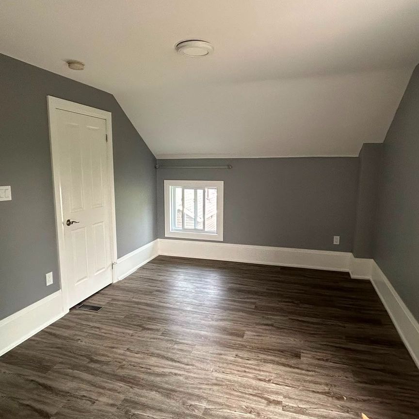 For Lease - 16 Albert Street Unit# 2, Orillia, Ontario - Photo 1