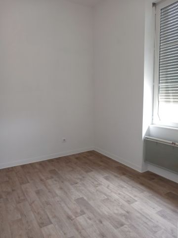 Location Appartement 2 pièces 35m² MARMANDE 47200 - Photo 2