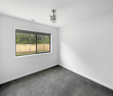 11 Fairy Wren Circuit, Mount Clear - Photo 6