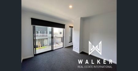 Modern Living Townhouse! - Photo 2