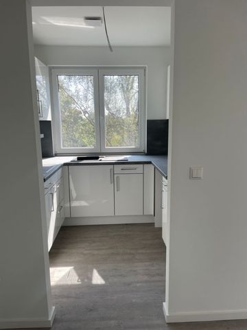 Tolle 3-Zimmer Neubauwohnung mit 2 Dachterrassen - 360-Rundgang unter https://tour.ogulo.com/HYCP - Photo 4