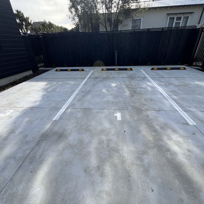1/33 England Street, Phillipstown - Photo 1