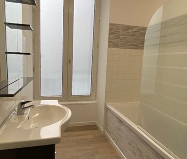 Location Appartement 2 pièces Meublé 48m² ST BRIEUC 22000 - Photo 6