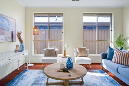 Open The Door to Spacious Family Living in the Heart of Munno Para - Photo 3