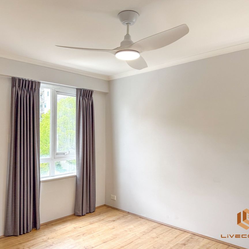 East Perth - Photo 1