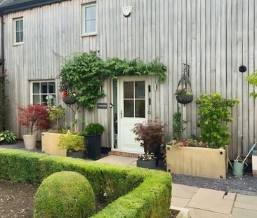 3 bedroom mid-terrace to rent Snape Barns, Snape Hall Lane, CW2 - Photo 3