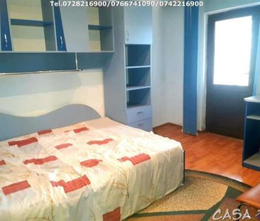 Inchiriere apartament 3 camere ,Str Comuna din Paris - Fotografie 1