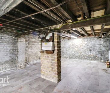 3 bedroom end of terrace house to rent - Photo 4