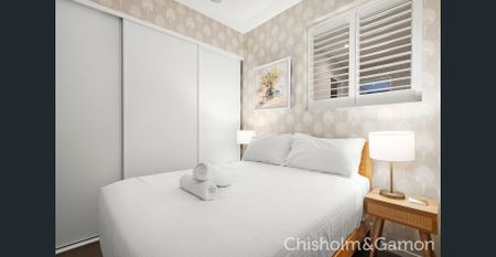 Simply stunning! *FULLY FURNISHED* - Photo 2