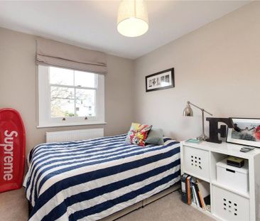 4 bedroom end of terrace house to rent - Photo 4