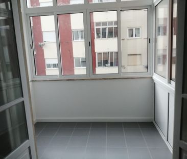 Apartamento T2 em Paço de Arcos - Photo 6