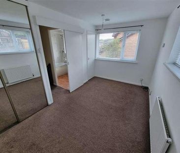 Bryn Nant, Caerphilly, CF83 - Photo 2