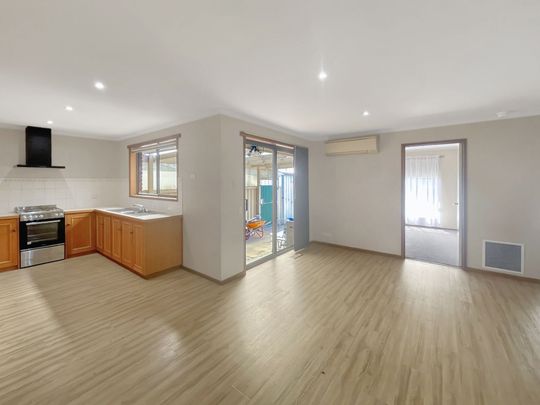 224 Learmonth Road, Wendouree - Photo 1