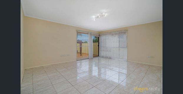 A Spacious & Conveniently Located Modern Home! - Photo 1