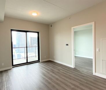 For Lease - 15 Queen Street Unit# 1513, Hamilton, Ontario - Photo 6