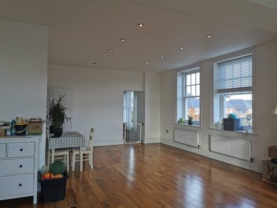 Eversley Park, Folkestone, Property for rent - Photo 1