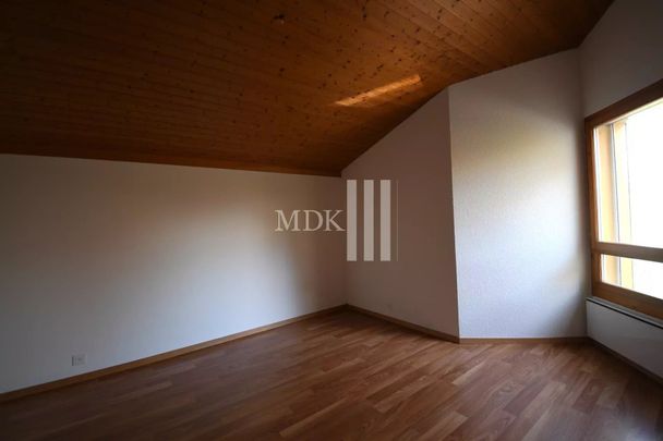 To rent a 4.5-room villa in Monthey - Photo 1