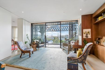 3 bedroom flat to rent - Photo 2