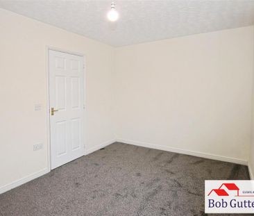 2 bedroom townhouse to rent - Photo 2