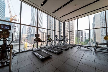 For Lease - 7 Grenville Street Unit# 2413, Toronto, Ontario - Photo 4