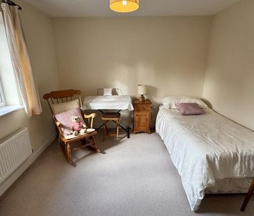 4 bedroom detached house to rent - Photo 4