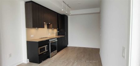 For Lease - 3900 Confederation Parkway Unit# 1413, Mississauga, Ontario - Photo 5