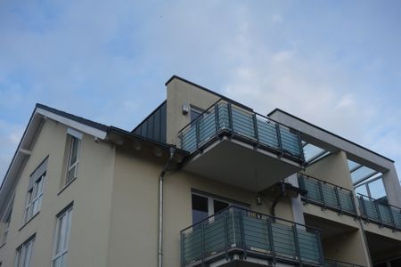 Moderne 3 ZKB-Dachgeschosswohnung mit 2 Balkonen in Top Lage von Eltville am Rhe ... - Photo 5