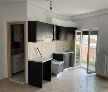 Studio/Γκαρσονιέρα για ενοικίαση - Καρδίτσα, - Φωτογραφία 2