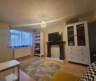 2 Bed End Terrace, Landmere Gardens, NG3 - Photo 1