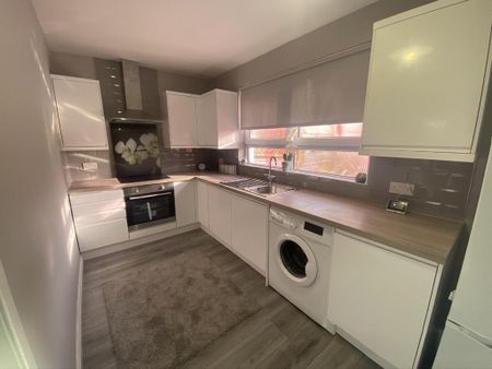 2 bedroom terraced house to rent - Photo 5