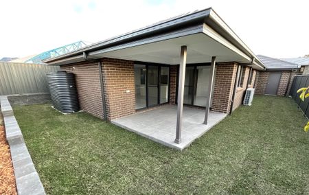 4 Bedroom Family Home - Photo 4