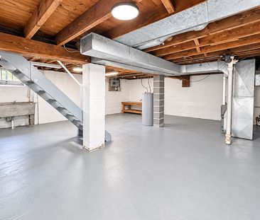For Lease - 501 Upper Wellington Street, Hamilton, Ontario - Photo 2