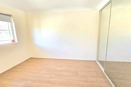 1/196 Botany Street Kingsford - Photo 3