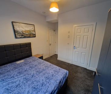 Manchester Road East - Photo 1