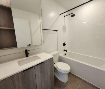 For Lease - 2495 Eglinton Avenue Unit# 806, Mississauga, Ontario - Photo 1