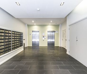 Central Wellington Living - Photo 4