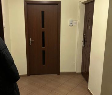 Apartament de inchiriat, 2 camere Gara Alte proprietati in zona Gara - Photo 2