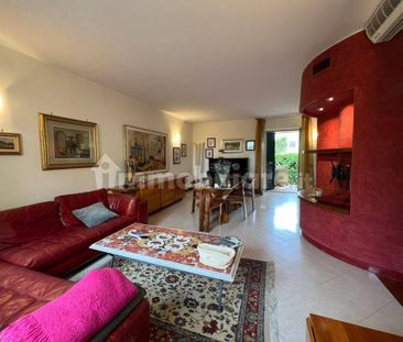 Villa bifamiliare via Giuseppe Pagano 2a, Monterusciello, Pozzuoli - Foto 3