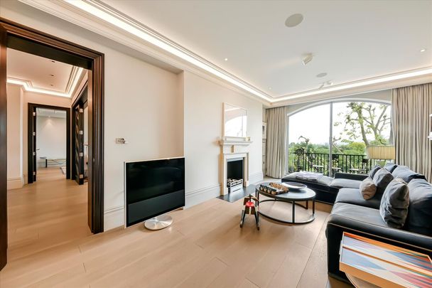 An exceptional apartment finished to an extremely high standard. - Photo 1