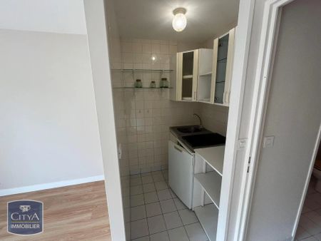 Appartement à louer 1 pièce 22.3m² - Photo 2